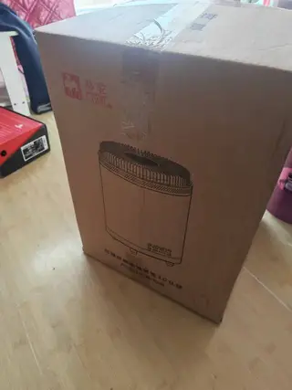 全新智能取暖器，因家中取暖，便宜出售