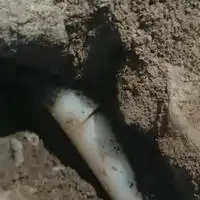专业地热清洗 地热不热 按装大流量分水器 洗太阳能 热水器 打压 管线化冻 维修，木工、电工、水电改造、 弱电监控