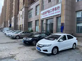 庄缘严选二手车行正式进驻长兴岛啦！本店主要经营各种高中低端精品二手车，批发各类万元内代步车，工具车，