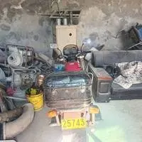 摩托车