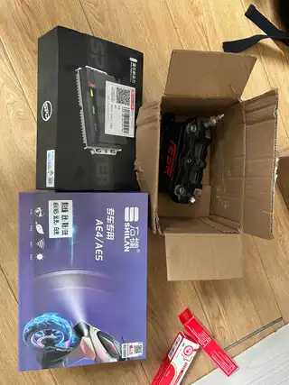 出一台极核ae4se空车 1.7w公里 一手车不到一年 保险到明年2月份 改装 蓝石300 御风土豆