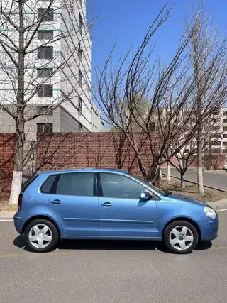 自动挡大众PoIU。 1.6。开着好 16 万公里 9800 元