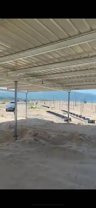 出售钢结构整体一千多平二组，6米宽12米长组成一千平有需要的联系我价格便宜