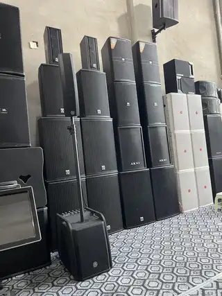 出售二手音响设备，KTV卡拉OK酒吧舞台演出K歌音箱 电视 点歌机 专业音箱 后级功放 无线话筒 前