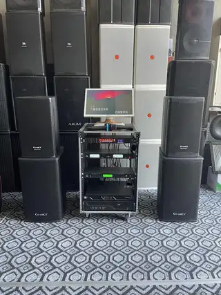 出售二手音箱设备，KTV包房饭店酒吧烤吧K歌音箱功放效果器话筒点歌机，有需要的联系159****62