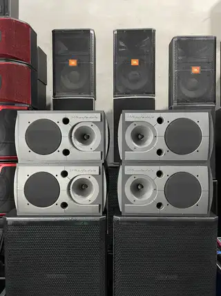 出售二手音响设备，KTV卡拉OK酒吧舞台演出K歌音箱 电视 点歌机 专业音箱 后级功放 无线话筒 前