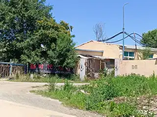 鑫时代理石（检车线左）