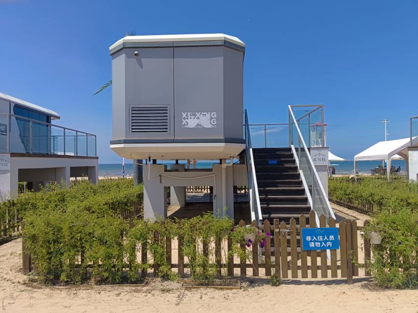 长琴海岸太空舱