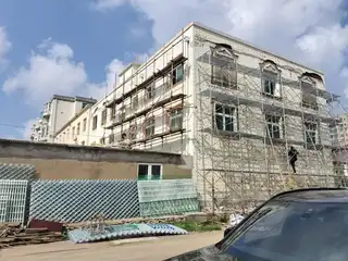 专业砸墙，专业瓦工 贴砖 外墙保温，防水，砌砖抹灰具有多年经验