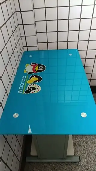 学习桌，楼区自提