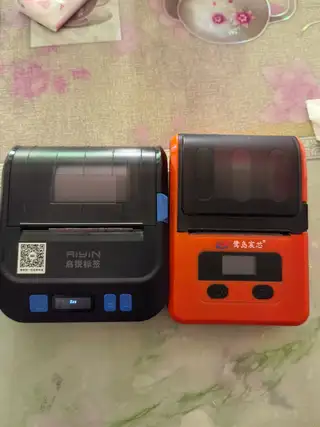 快递不干了，闲置2台打票机54小捆小票纸～～便宜出售100元带走