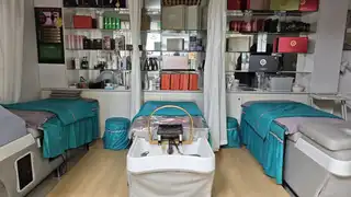 U.美发艺理发店内空位对外招租✨ 适合：美甲｜美睫｜头疗｜采耳｜美容 美业相关项目均可入驻 ✅现成装