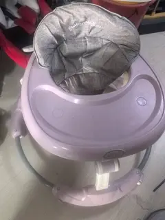 儿童学步车，9成新，基本没用过