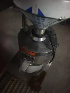 大方磨浆机七成新