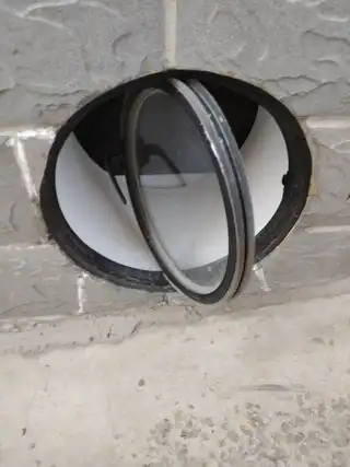 专业水钻打眼，电镐砸墙，大型水锯割混泥土墙，门口、窗口、楼梯口一次成型，微电159****3358