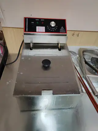 新买的，没用几天，出售，有意联系我135****0108