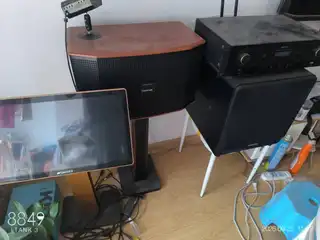 山水音响去年买的，没用几回声音太大，没办法卖了买时候6000+俩高音一个低音炮电话，微信同步