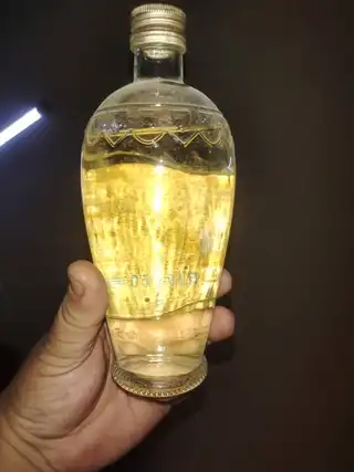 老五粮液三瓶