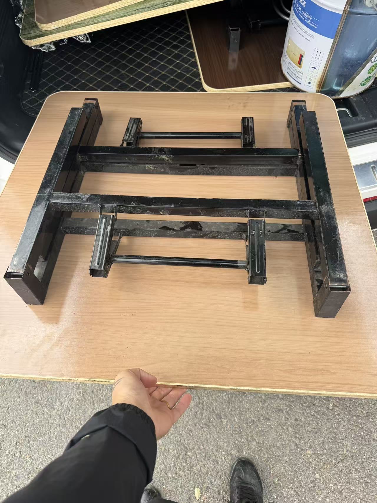 转让自用摆摊桌椅，折叠钢架桌，开合方便，装车不占地方，全部九成新