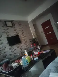招合租一室精装恒力班车点包水电月1000