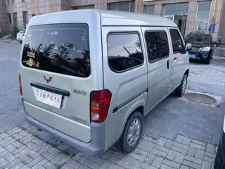 16年五菱之光，10万公里，费用到明年4月，全车无锈烂，地盘紧凑，状态良好岛里有需要的来吧 此外大量