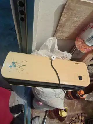 老式插电就有暖风的暖风机适合租房子没暖气