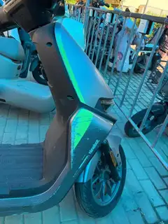 出个9号 M395C Max（不是闪骑版），新车跑了不到200公里，低里程车况。 车目前空车，有牌子