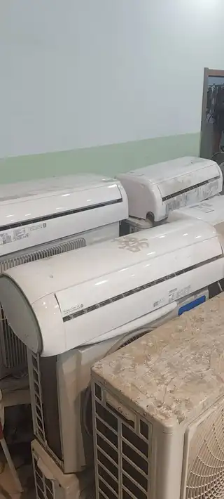 长兴岛长期销售二手精品空调，地址：三堂金宇家园东南门小宋电器（天浩酒店东行500米），成色新，可带货