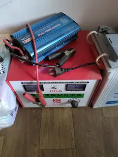 电瓶，充电器逆变器全部好用废品价自取