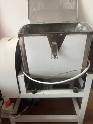 出售15公斤和面机