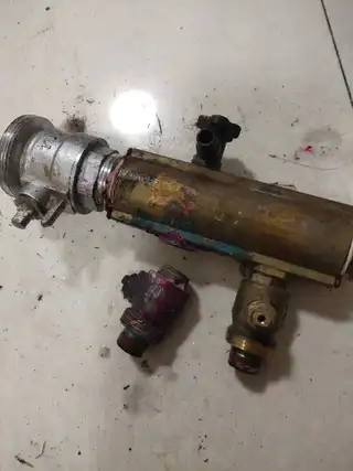 史师傅地热清洗，采用高压脉冲和海绵子弹两种方法清洗，高效，彻底，20多年经验，可有效提升温度2-5度