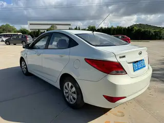 10年瑞纳，1.4排量，嘎嘎省油，铁价高点就行，开跑嘎嘎好，6500一口价！喜欢来吧