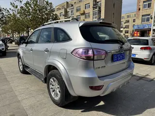 新到个人一手13年江陵驭胜s350，车况嘎嘎板，里外非常新，柴油2.4T发动机动力特别好，百公里七个