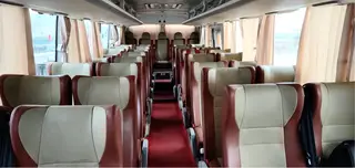 大巴车，中巴车，商务车，面包车出租 本公司多种品牌车型、座位数、正规营运车辆为您提供安心快捷出行服务