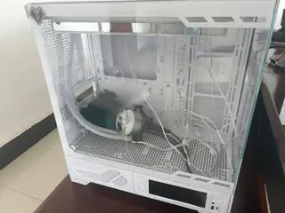 电脑瓦尔基里vk03电脑机箱成色好 微瑕疵 不发黄 带副屏 外地运费到付 最好本地自提