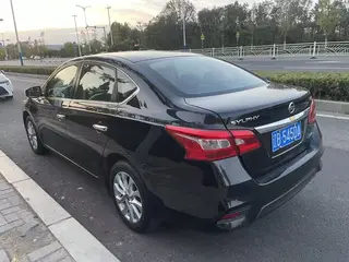 19年新轩逸，7万公里，本地一手，全车原漆，极品车况，岛里有需要的来吧 此外大量收购二手车，价格美丽
