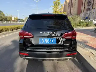 16年哈弗H6运动版，1.5T自动挡，个人一手车，12万公里，2万多点，岛里有需要的来吧 此外大量收