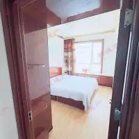 2室1厅1卫 金港华府
